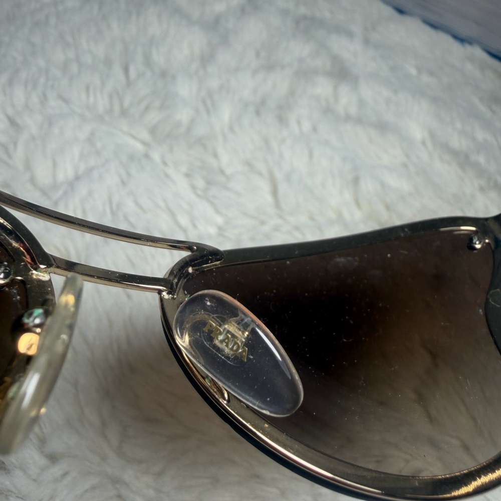 Prada Stylish Gold and Black Sunglasses - Picture 10 of 14